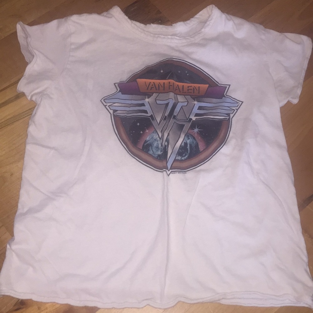 american eagle shirt